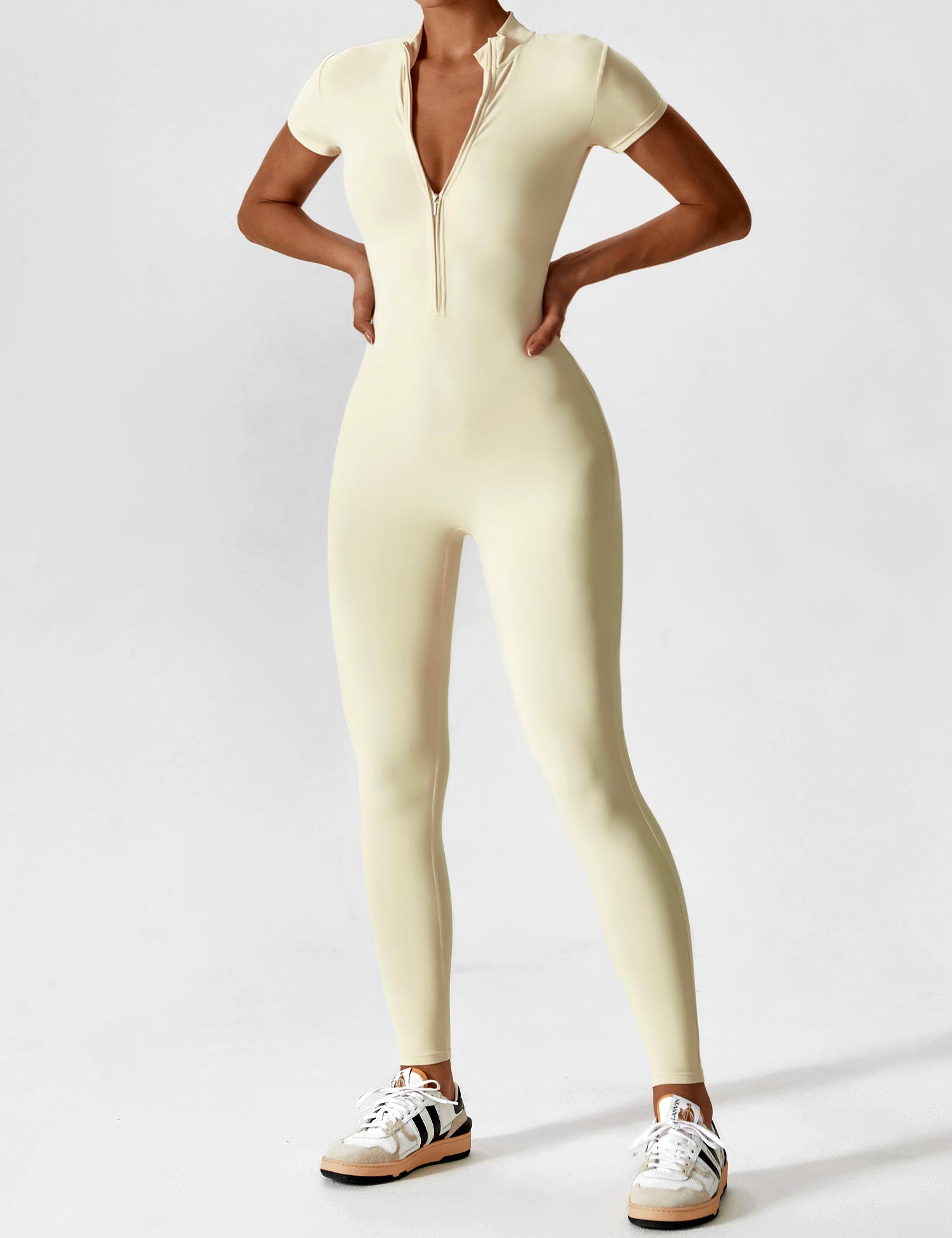 Livia™ | Stilren Zip Jumpsuit